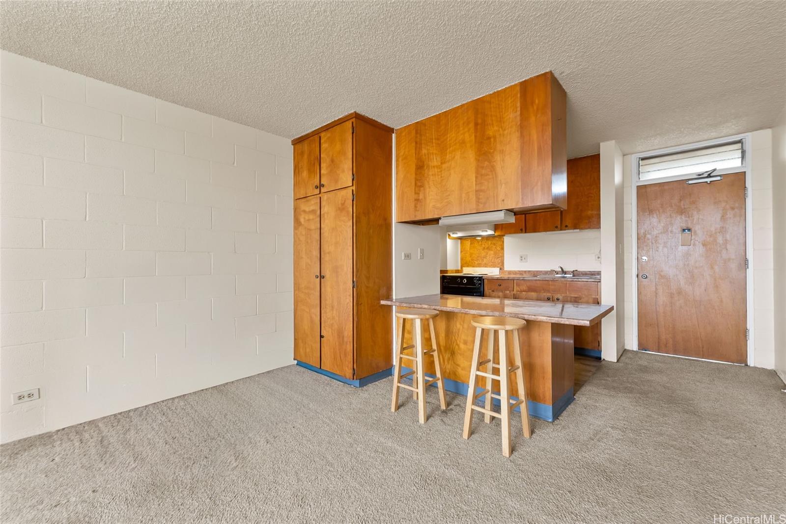 906 Lehua Avenue  Unit B405