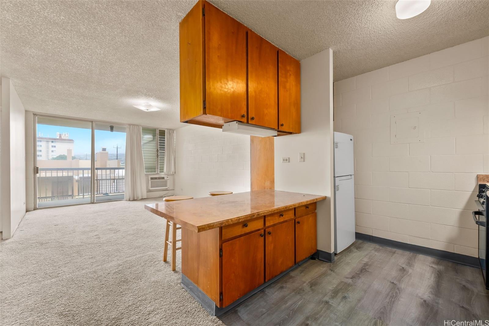 906 Lehua Avenue  Unit B405