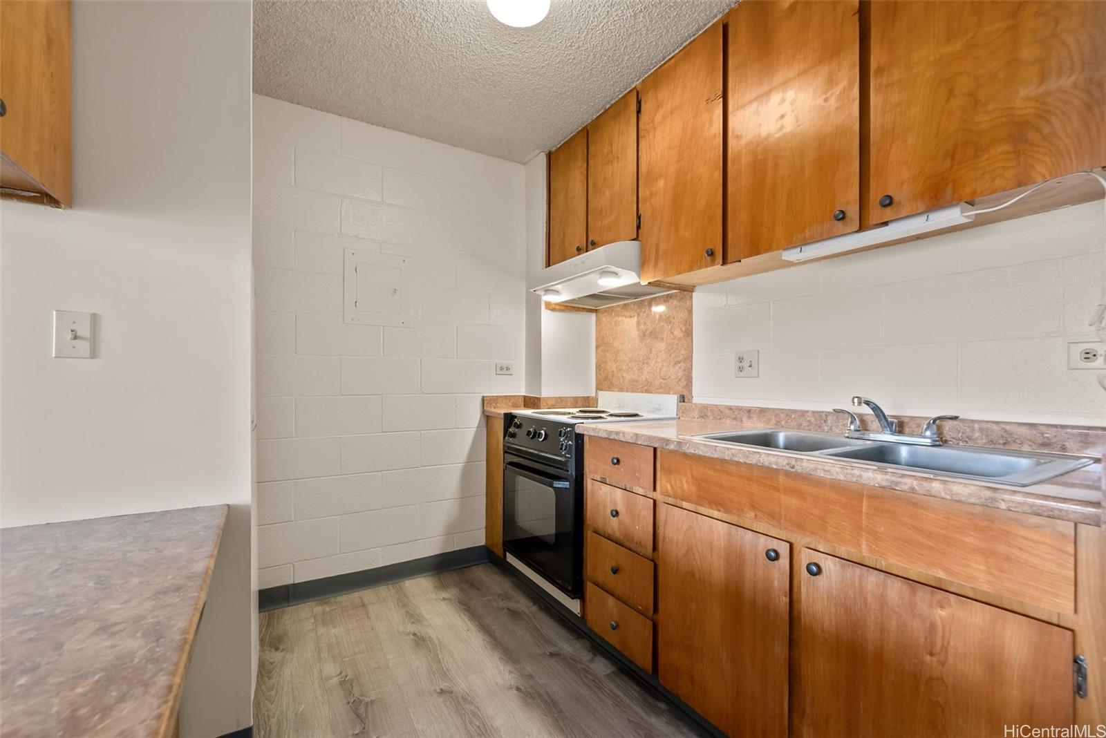 906 Lehua Avenue  Unit B405