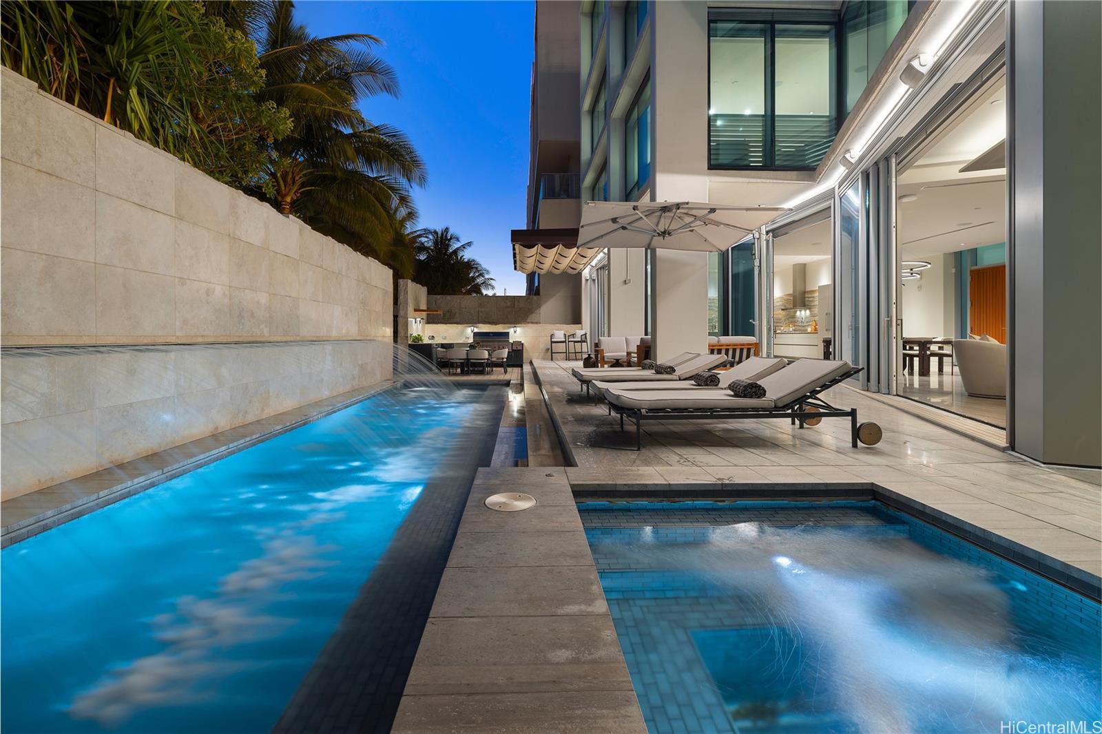 1118 Ala Moana Boulevard  Unit 1