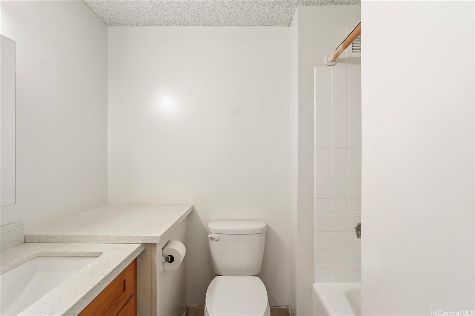 85-175 Farrington Highway  Unit A404