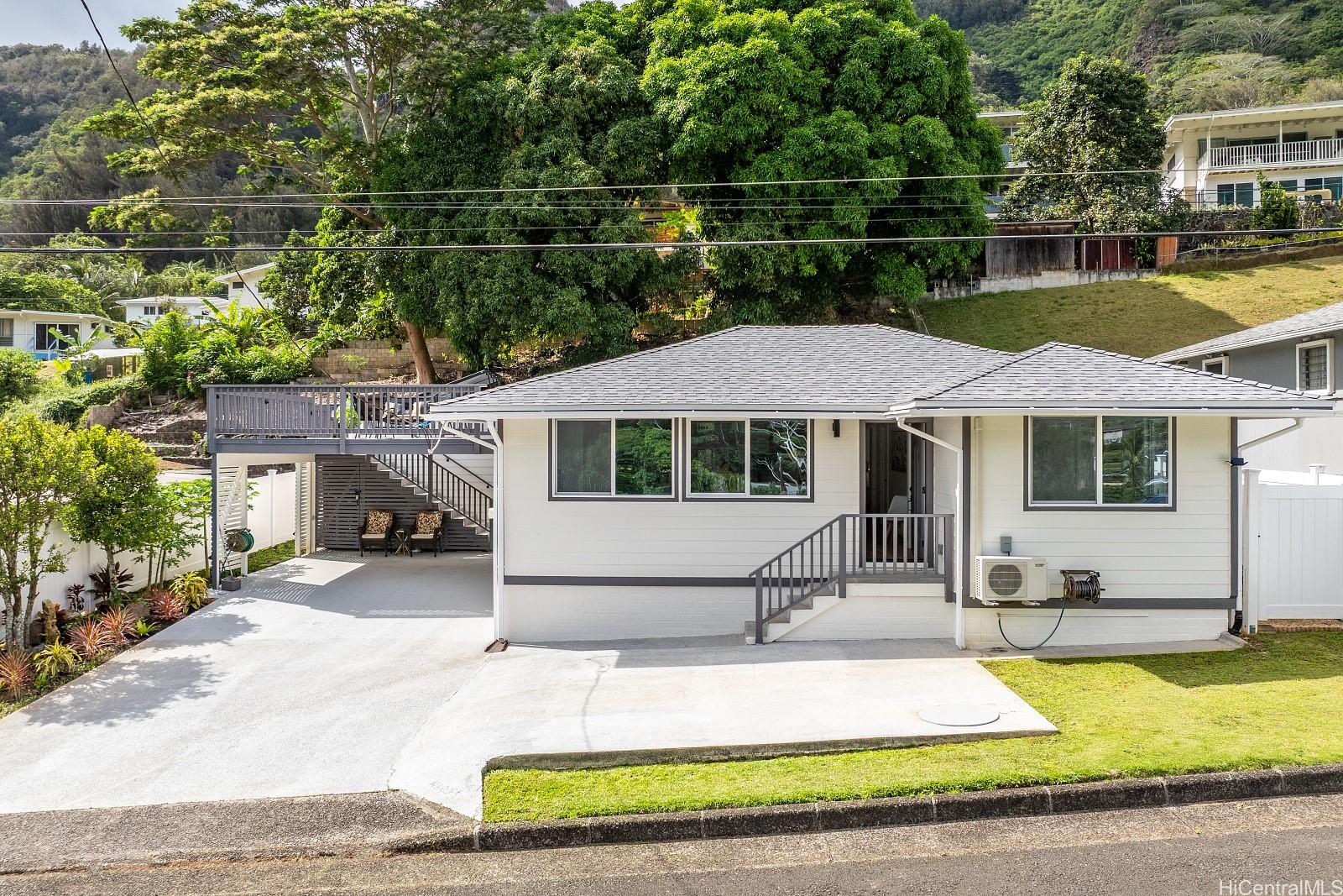 3058 Uaawa Place