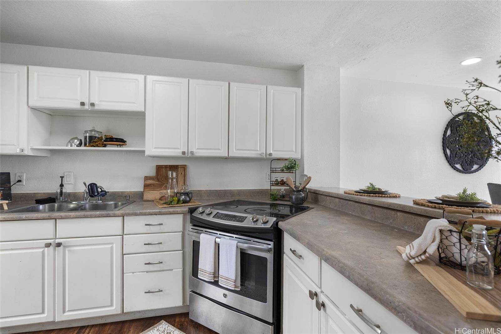 92-975 Makakilo Drive  Unit 25