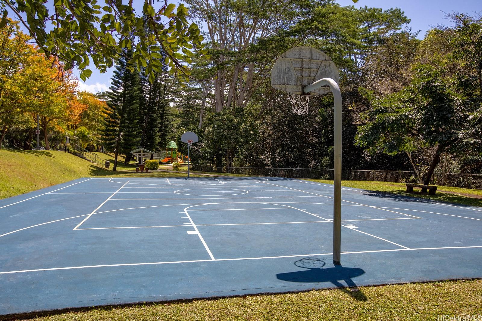 Photo 9 of 12