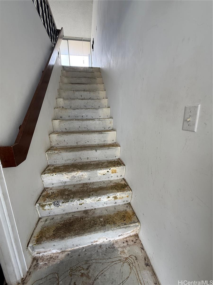 555 University Avenue  Unit 1904