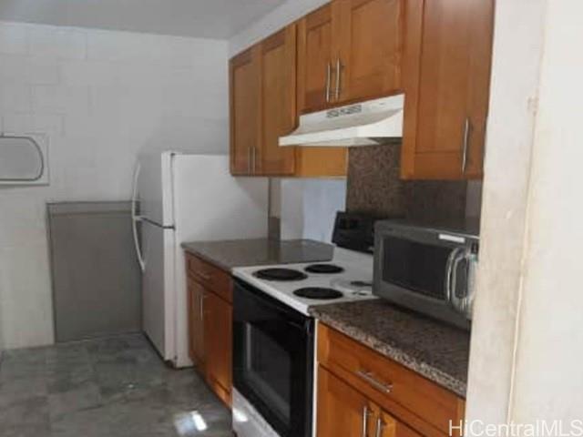 Photo 4 of 8