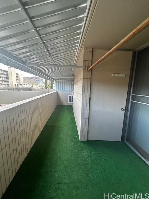 Photo 12 of 25