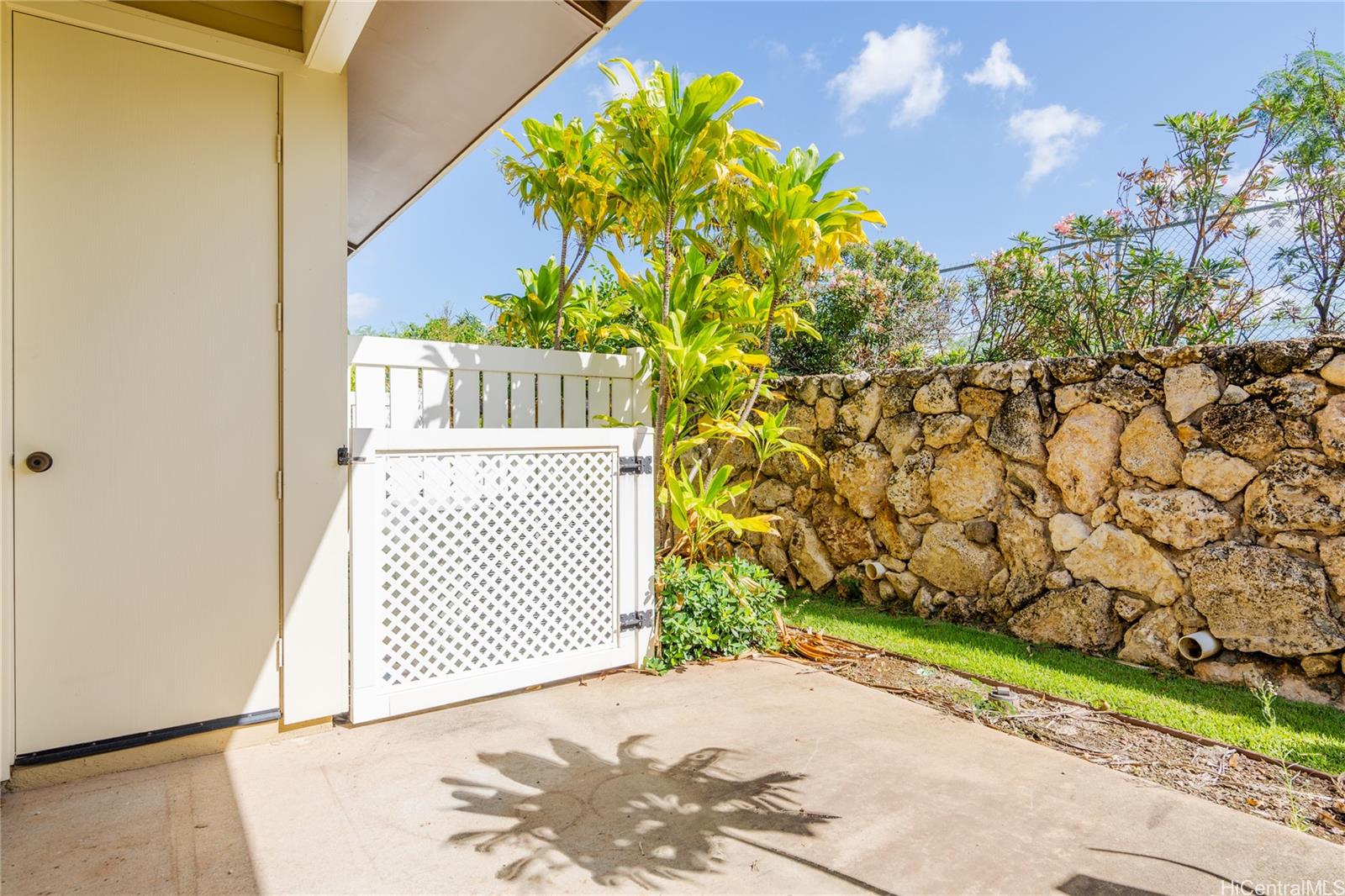 92-1522 Aliinui Drive 2304
