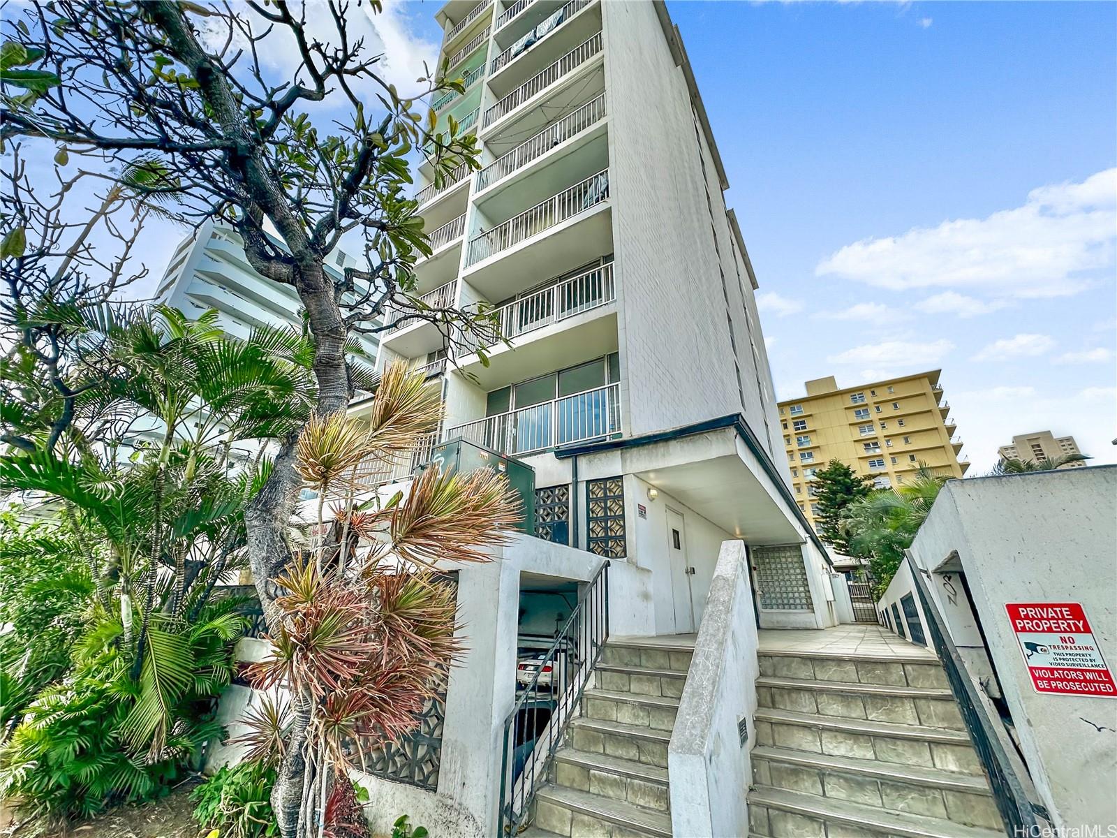 2509 Ala Wai Boulevard  Unit 904