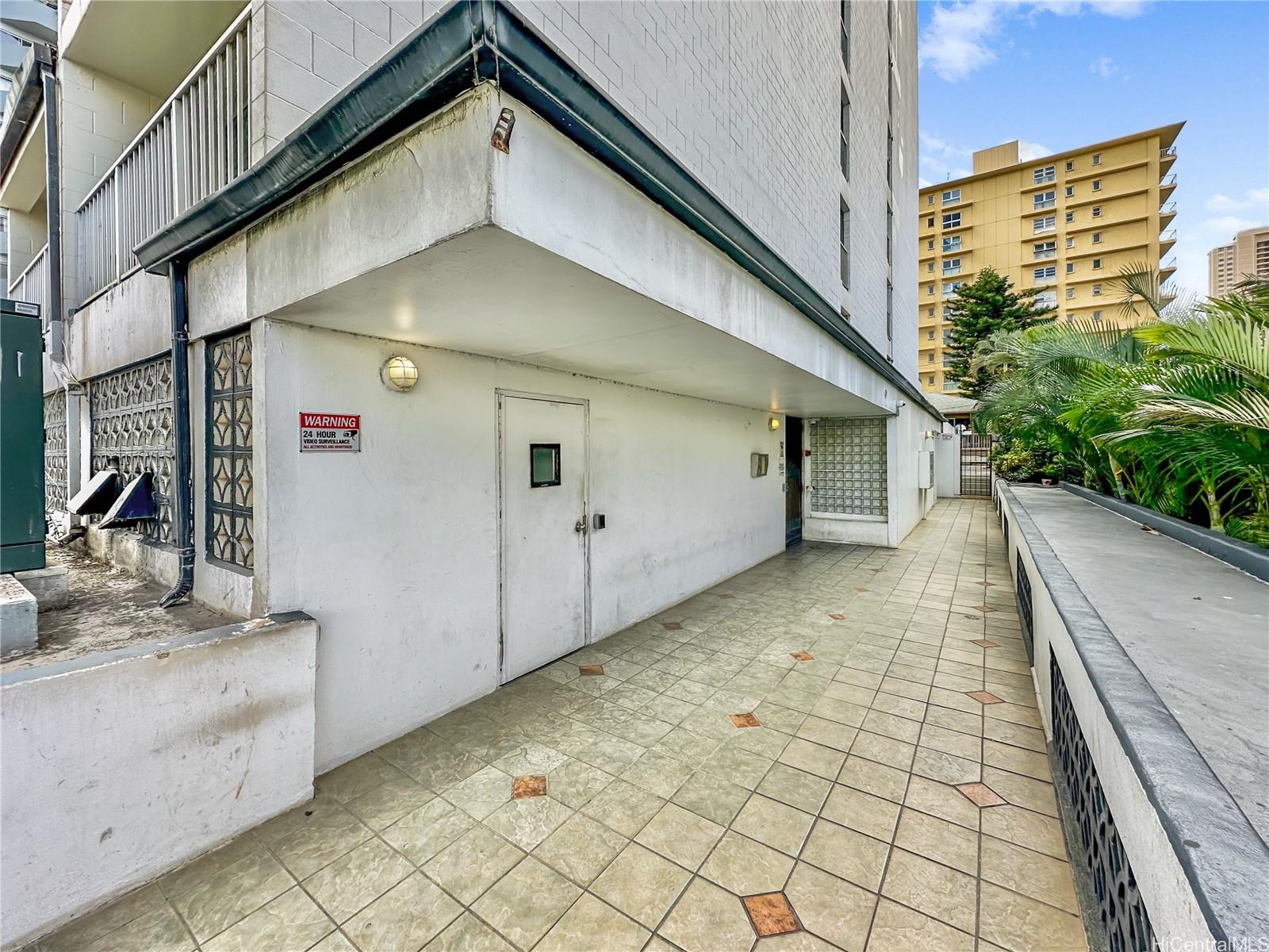 2509 Ala Wai Boulevard  Unit 904
