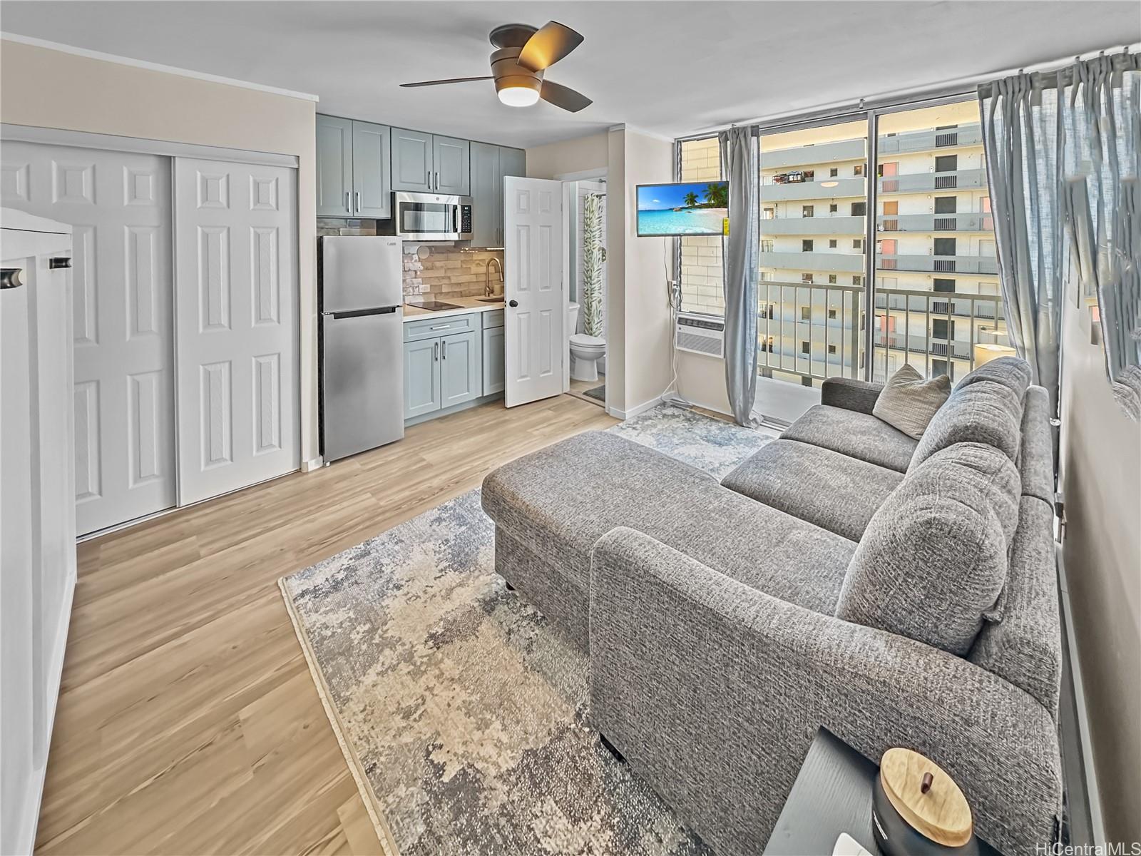 2509 Ala Wai Boulevard  Unit 904