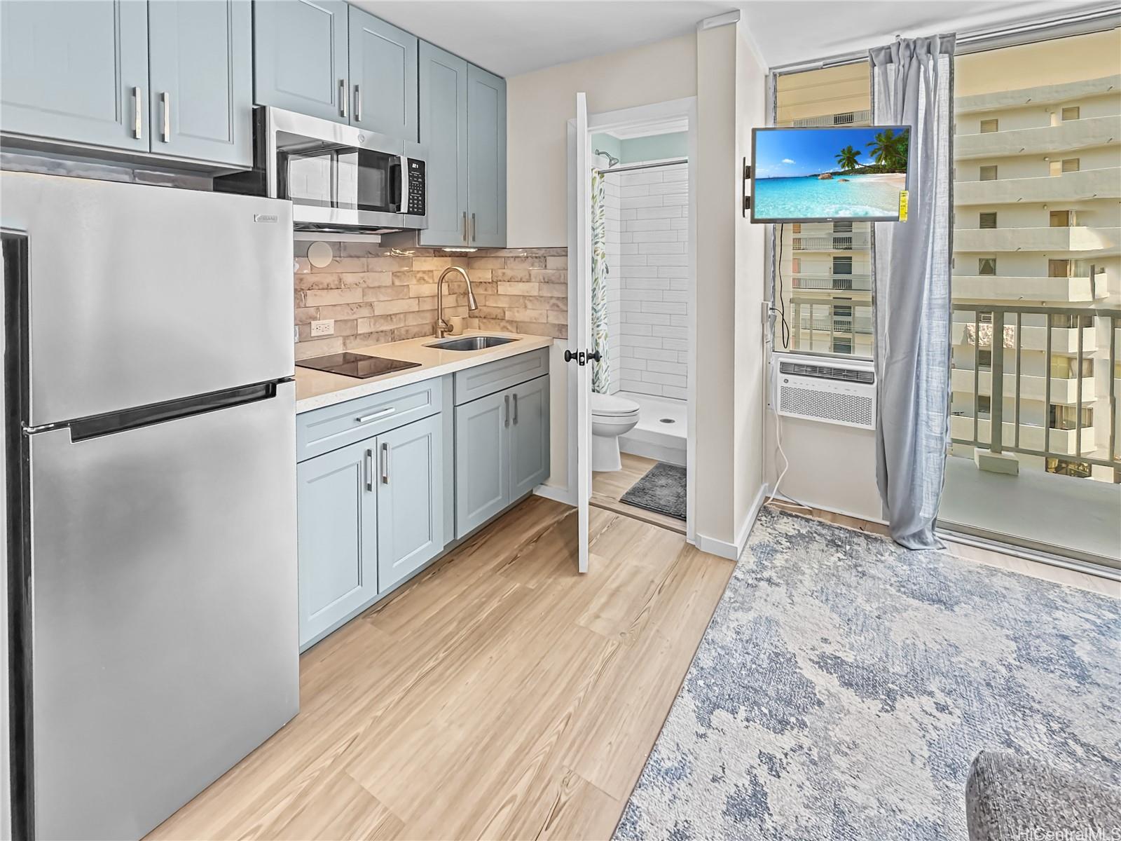 2509 Ala Wai Boulevard  Unit 904