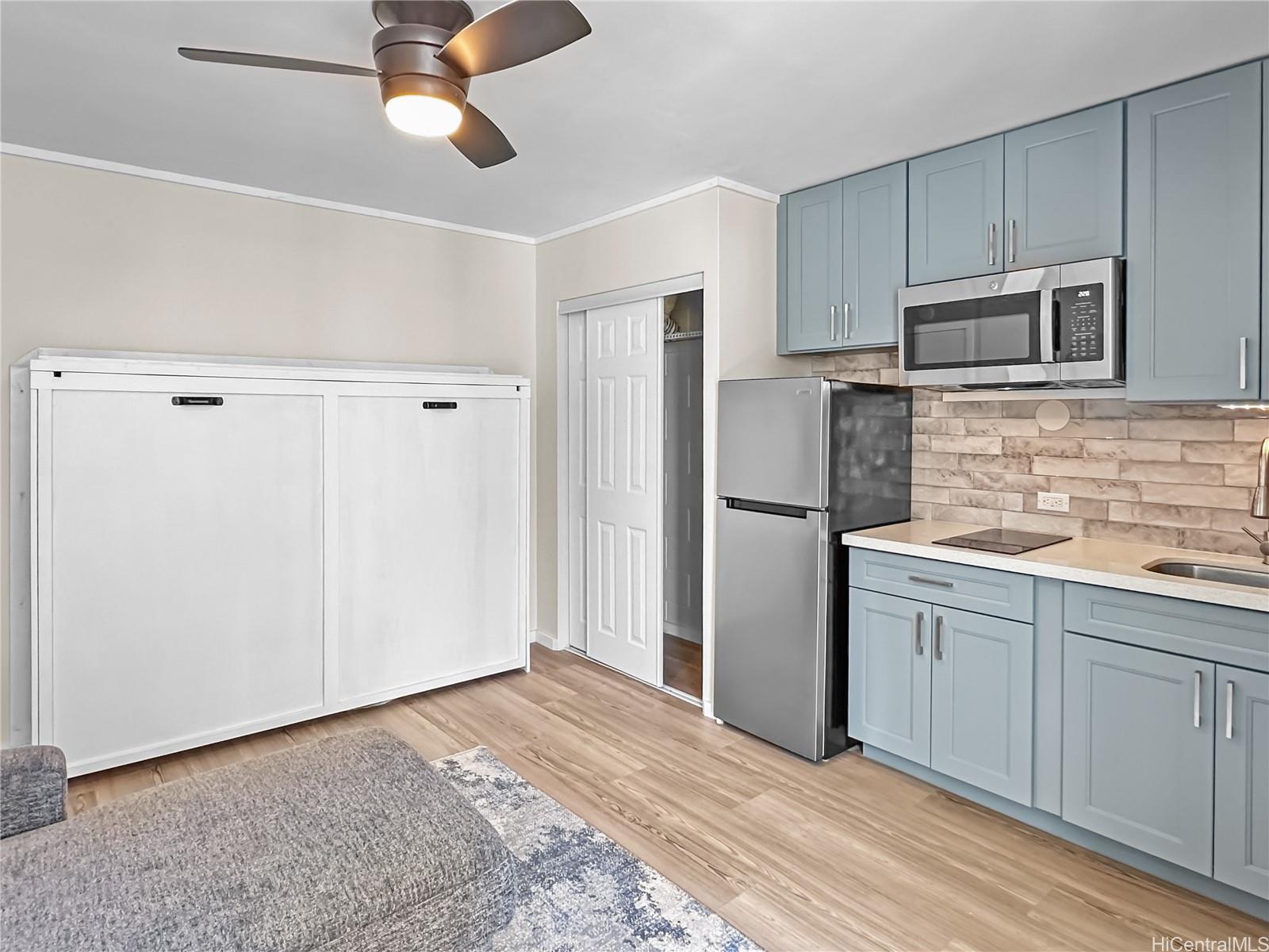 2509 Ala Wai Boulevard  Unit 904