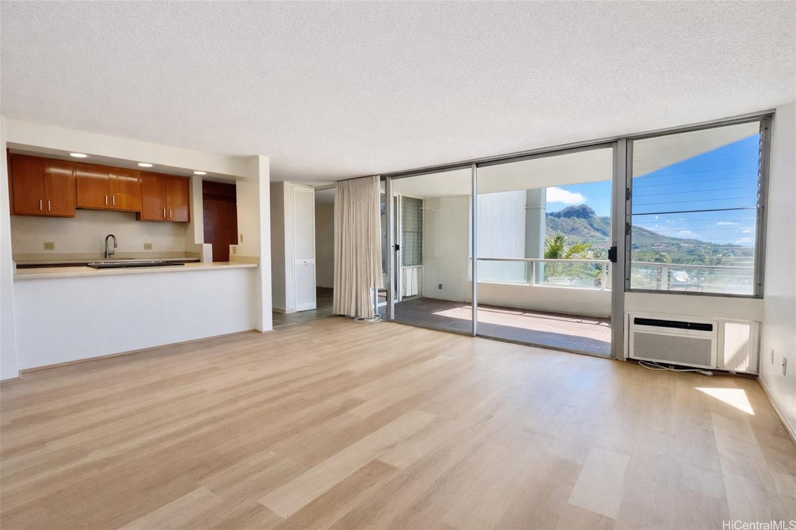 2600 Pualani Way 904