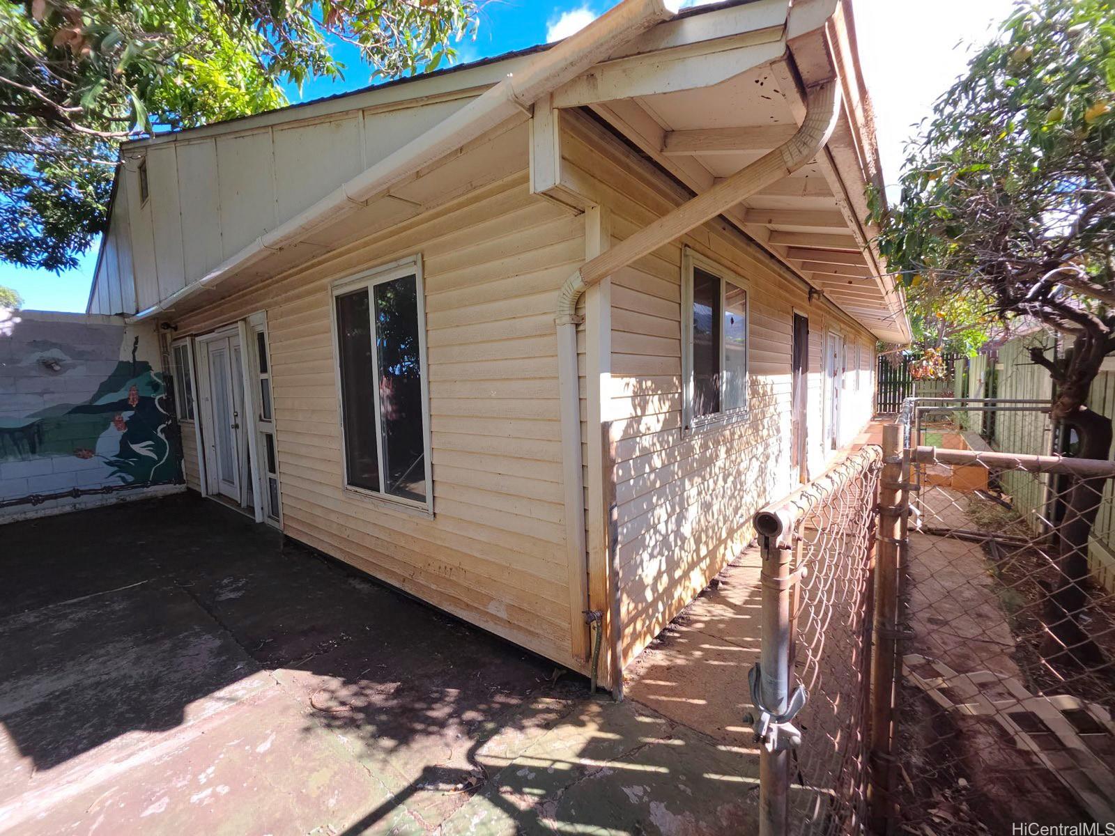 85-105 Ala Akau Street  Unit J