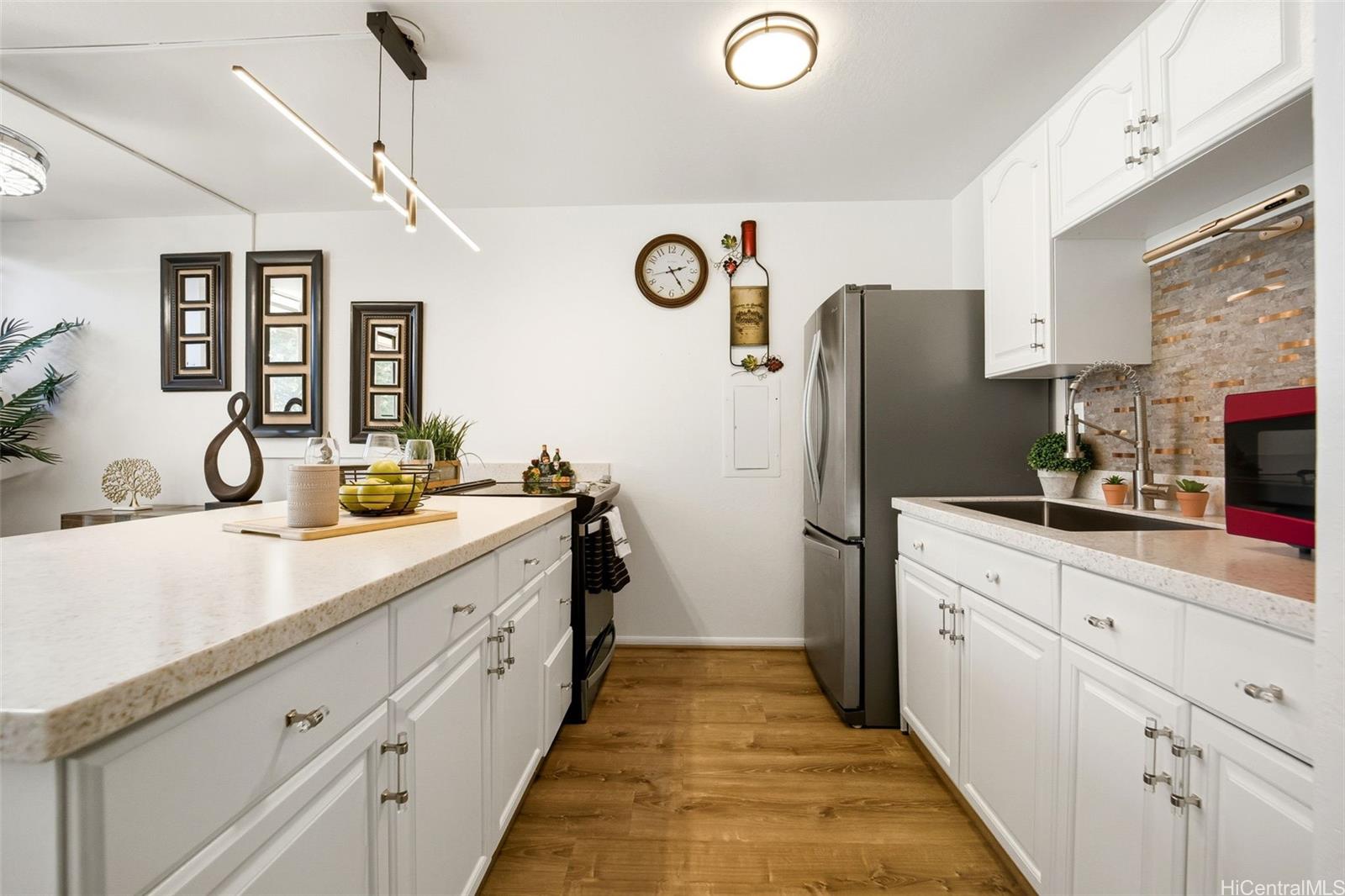 84-757 Kiana Place  Unit 515B