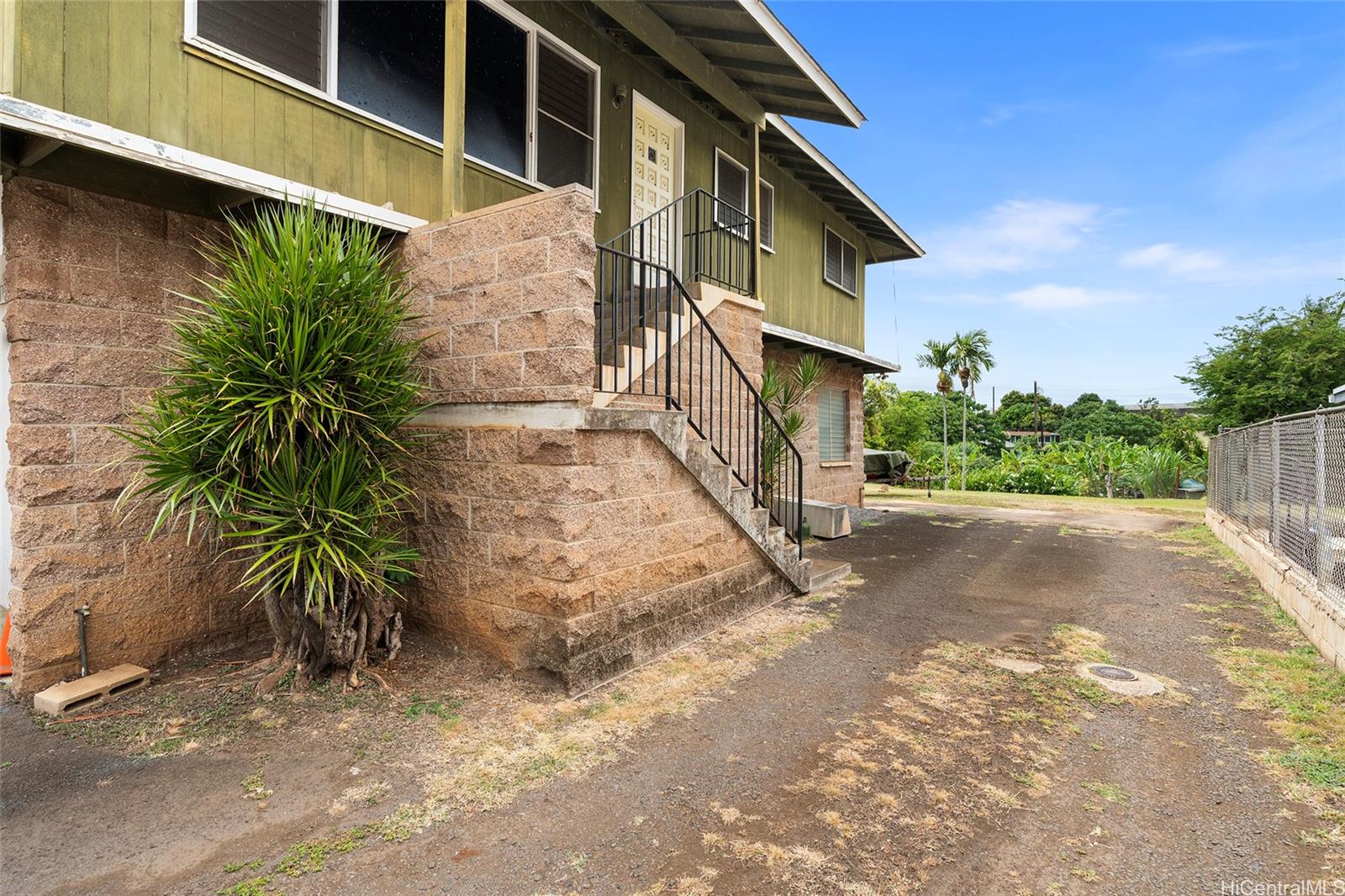 94-815 Waipahu Street