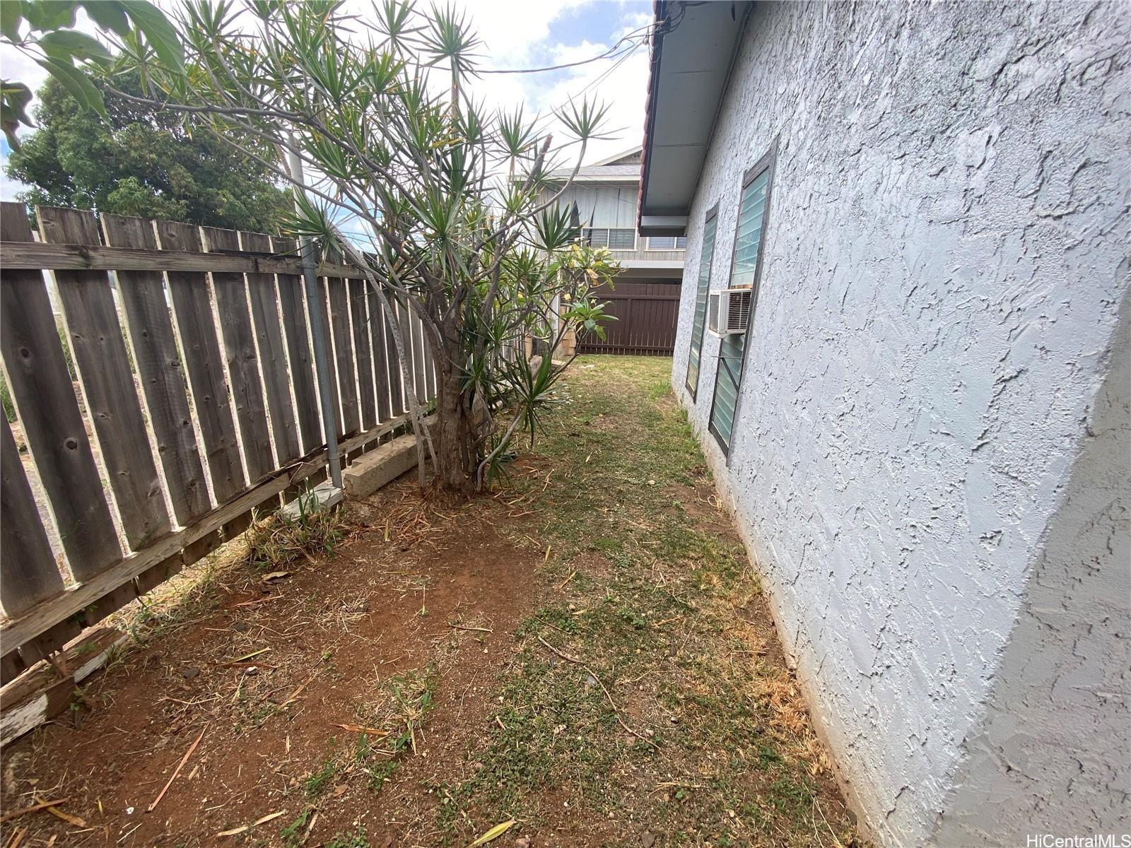 Photo 22 of 24