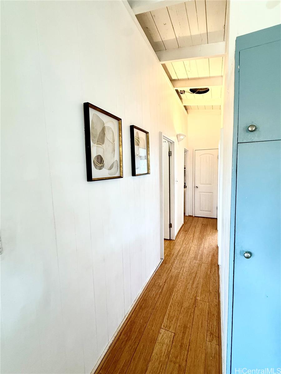 Photo 6 of 20