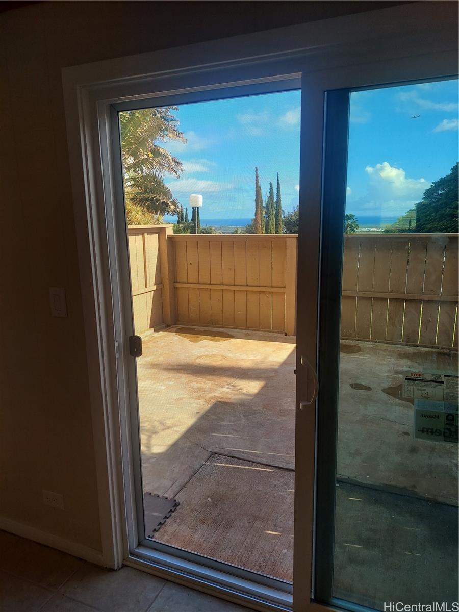 Photo 20 of 25