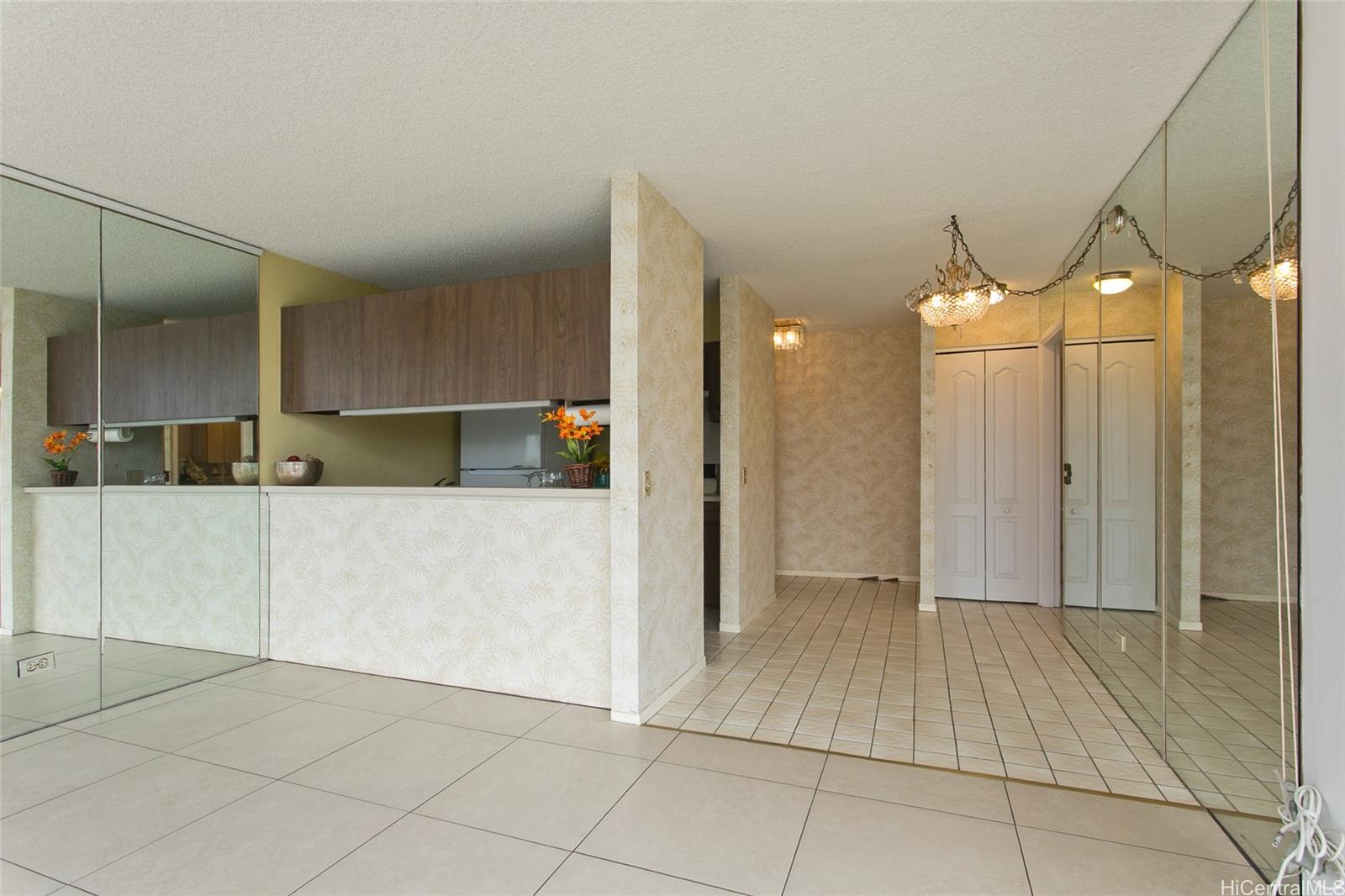 2444 Hihiwai Street  Unit 804