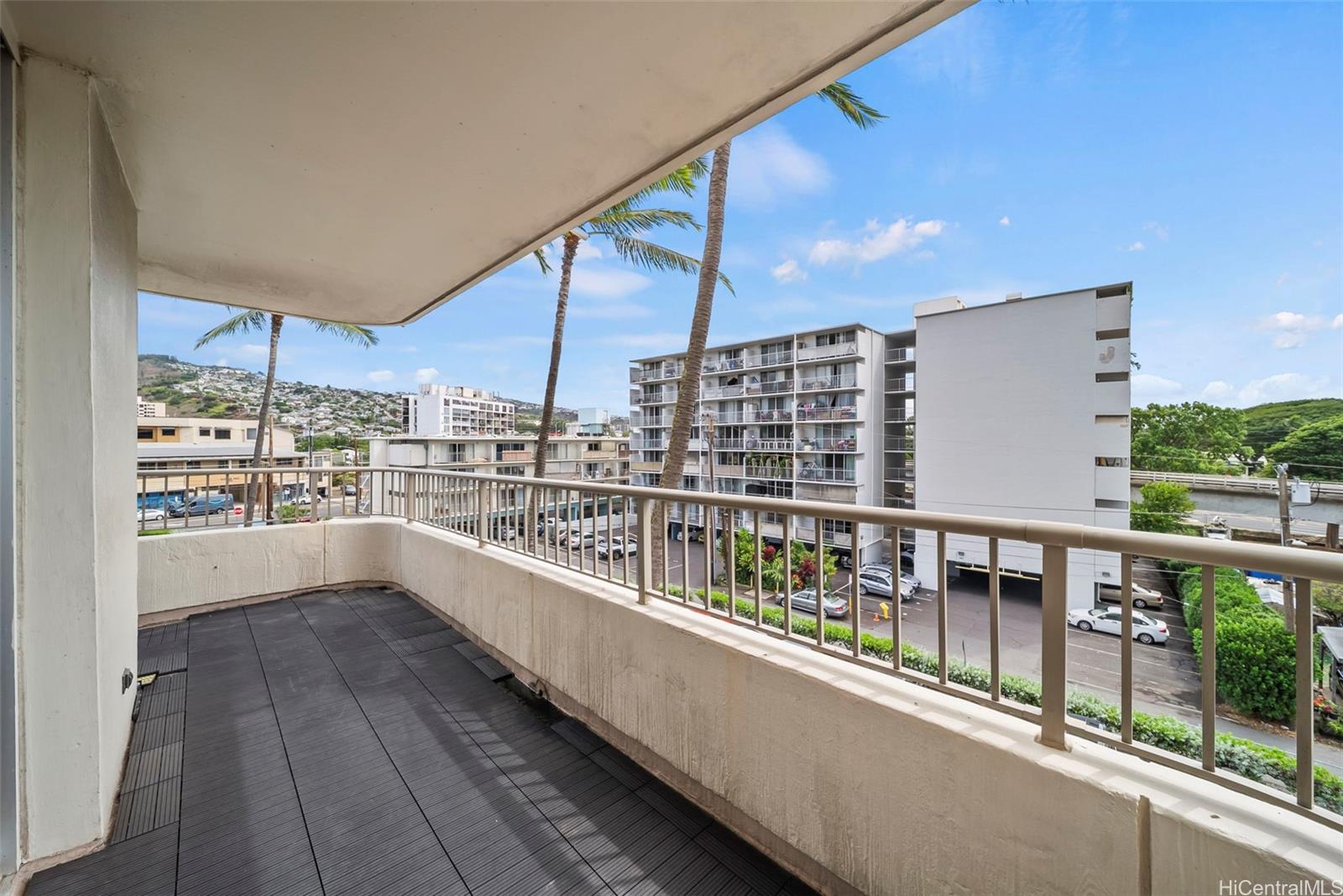 2825 South King Street  Unit 403