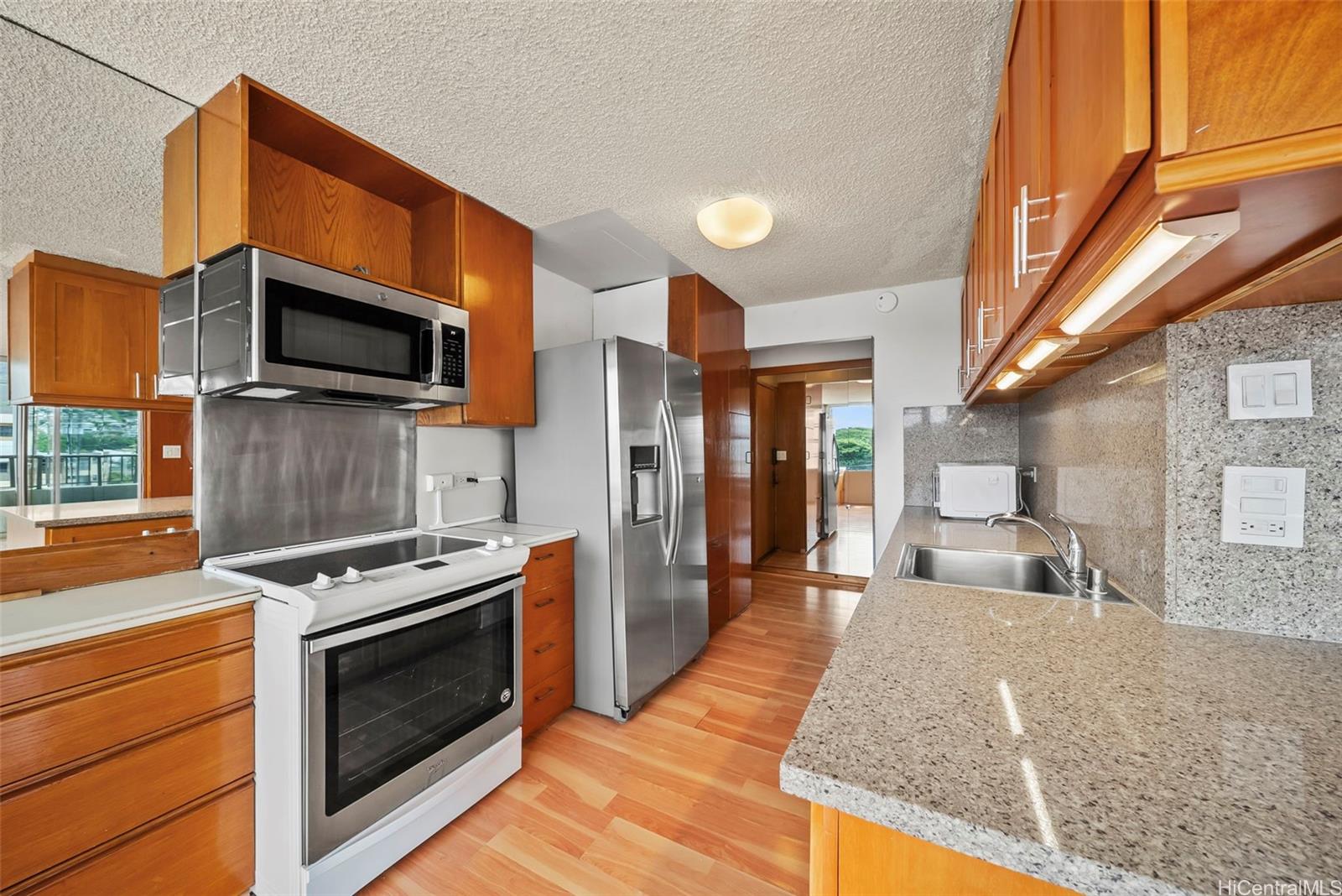2825 South King Street  Unit 403