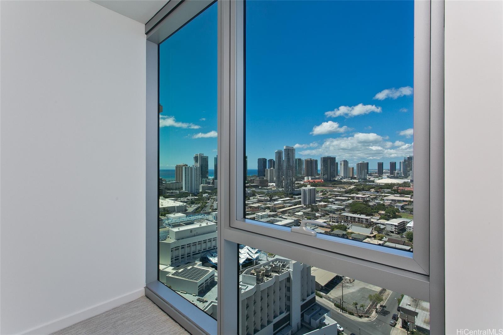1515 Liona Street  Unit 2618