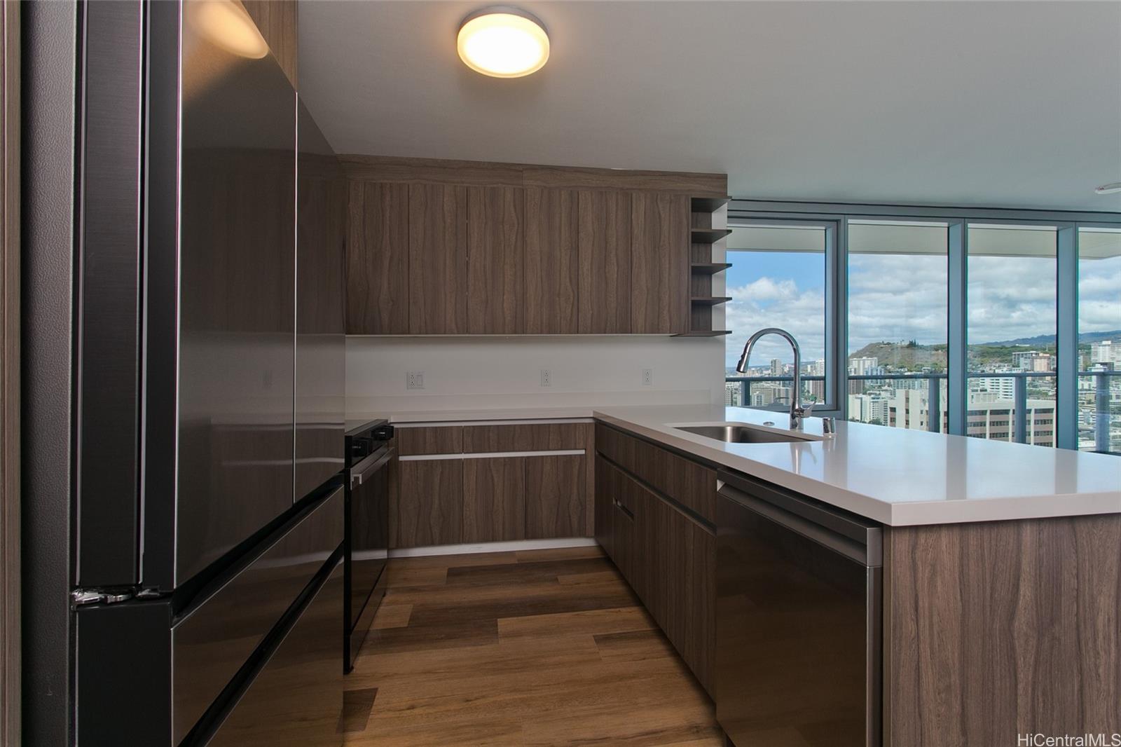 1515 Liona Street  Unit 2618