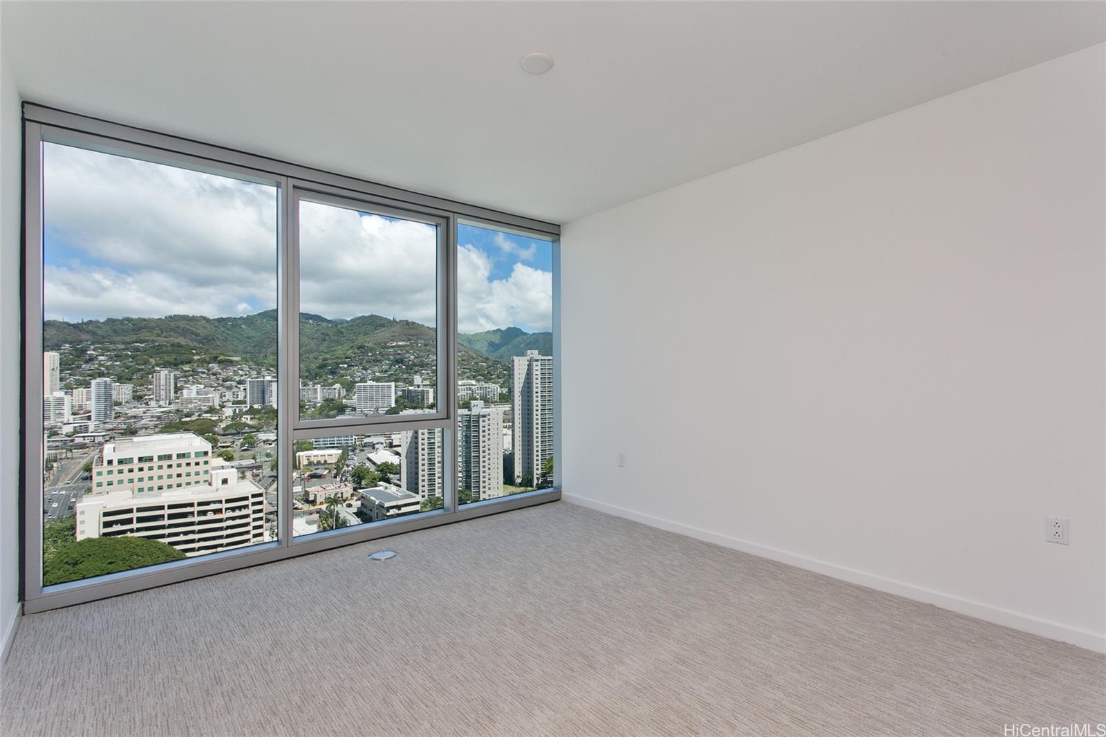 1515 Liona Street  Unit 2618