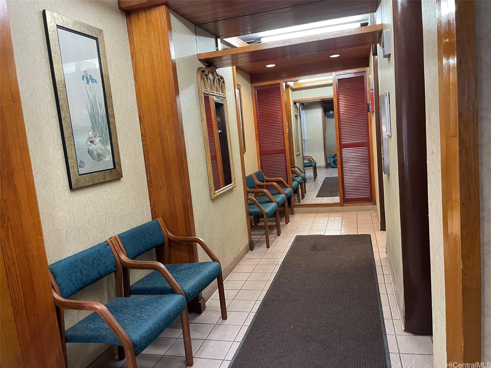 2474 Kapiolani Boulevard  Unit 503