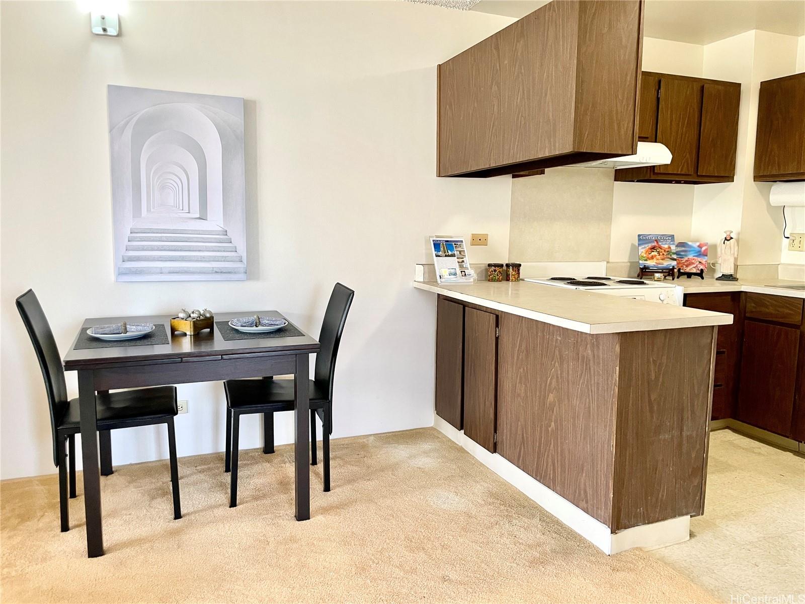 2474 Kapiolani Boulevard  Unit 503