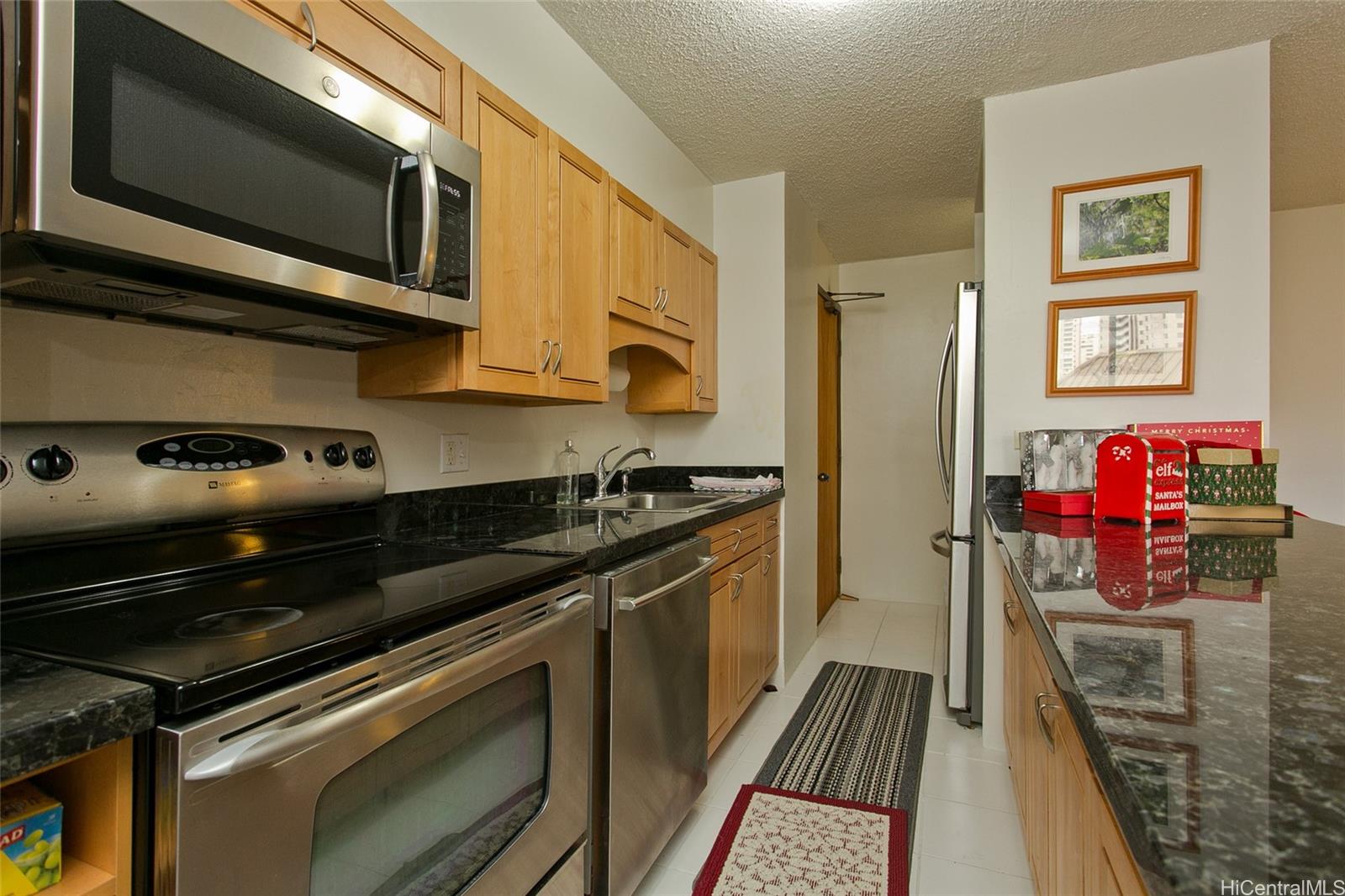 1778 Ala Moana Boulevard 1217