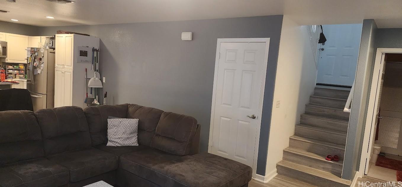 Photo 5 of 22