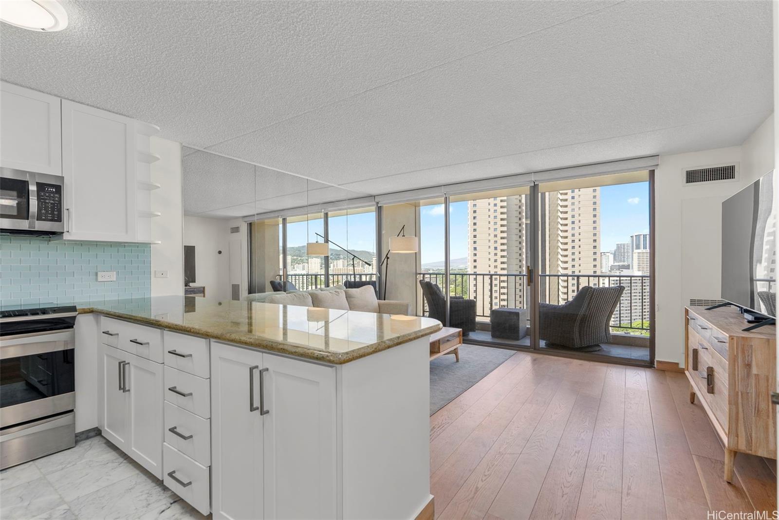 411 Hobron Lane 2110