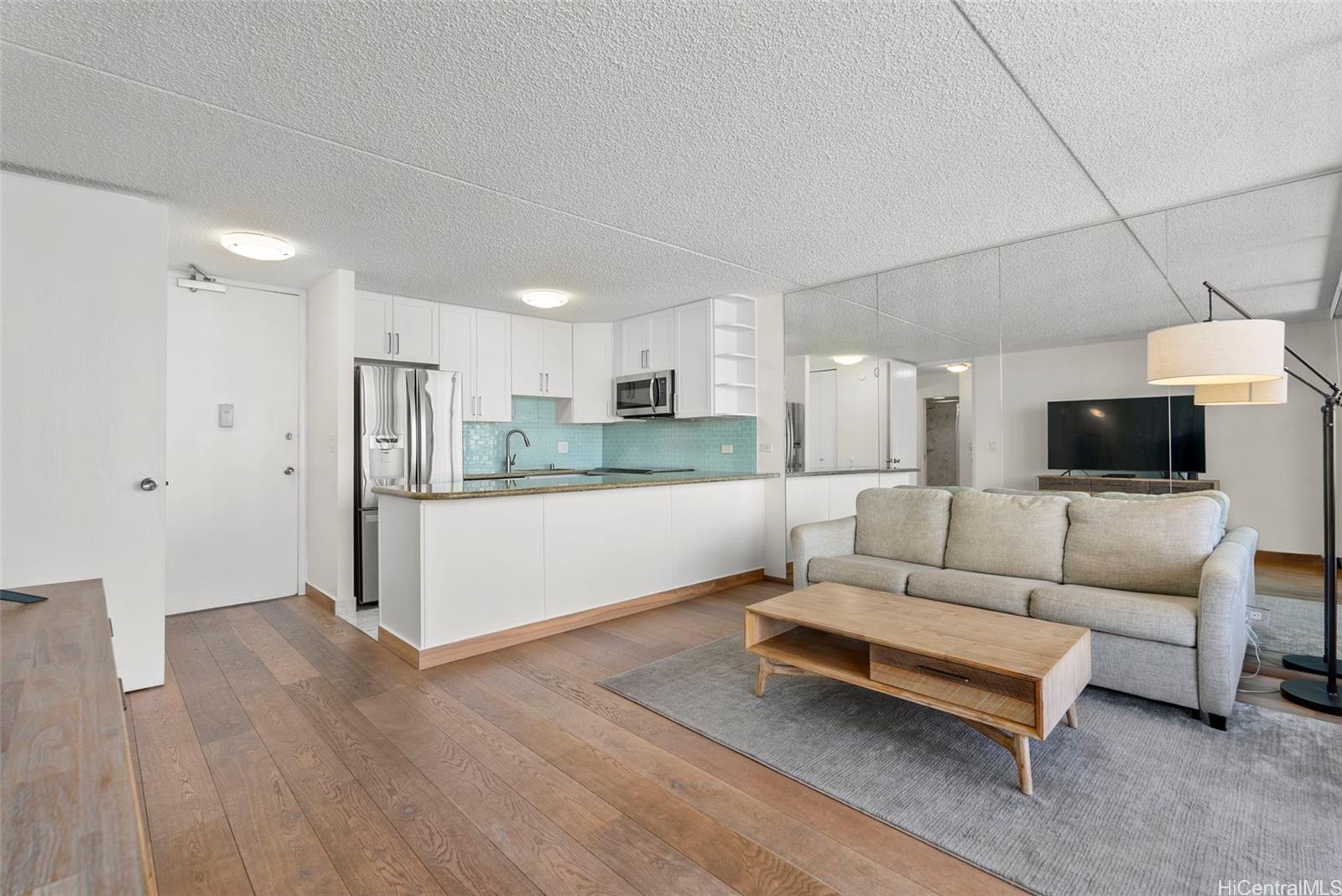 Photo 2 of 25