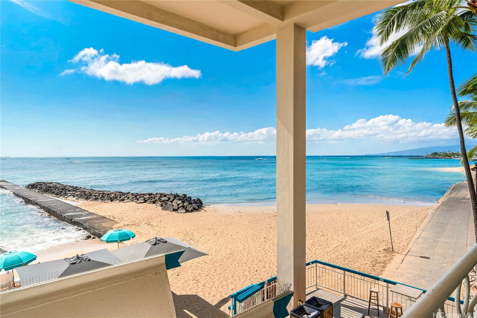 2161 Kalia Road 200