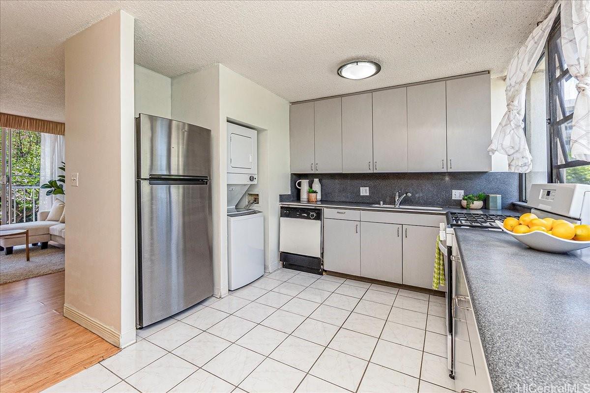2929 Ala Ilima Street  Unit 202
