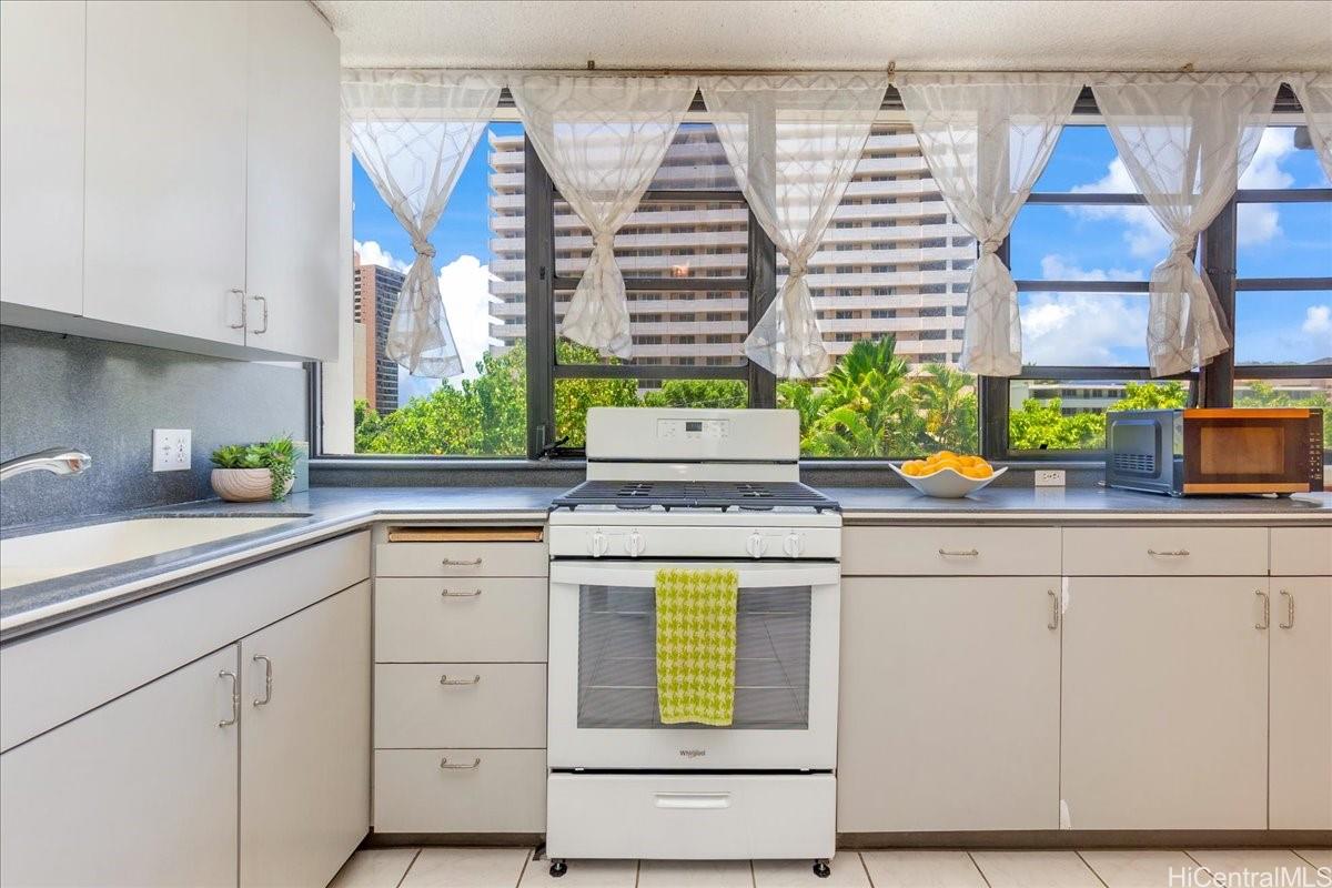 2929 Ala Ilima Street  Unit 202