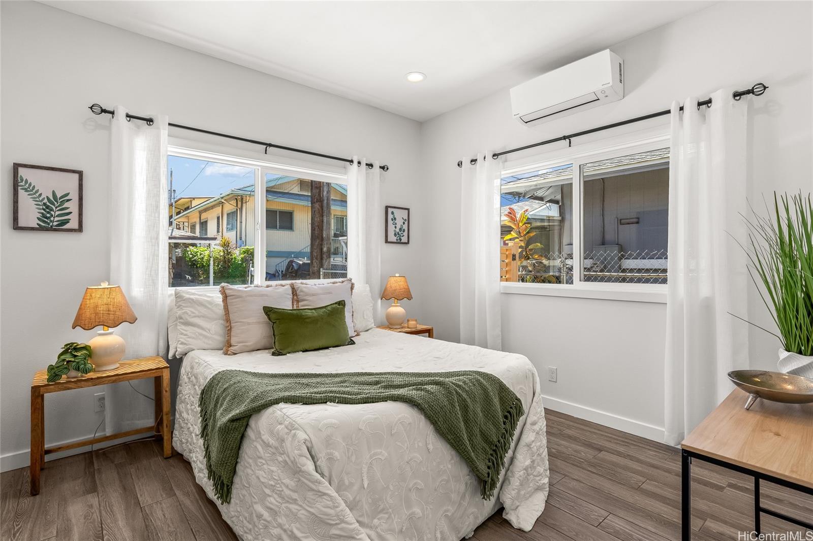 642 N Vineyard Boulevard Unit E 642 N Vineyard Boulevard Unit E