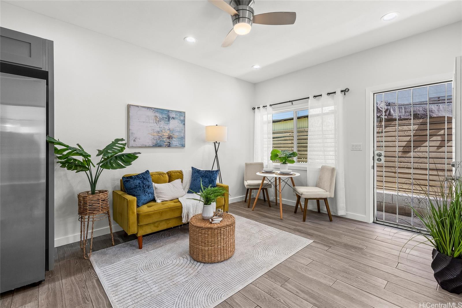 642 N Vineyard Boulevard  Unit E