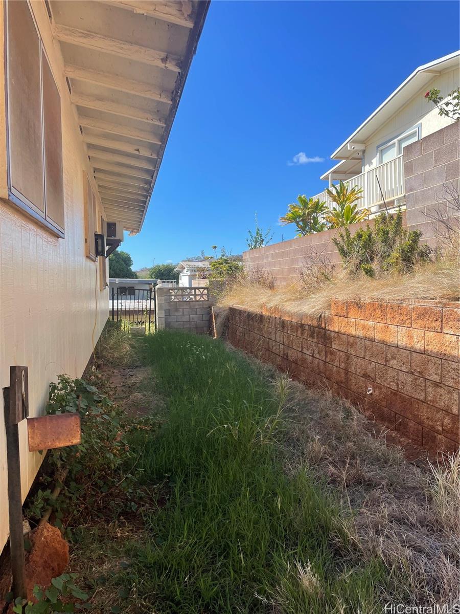 92-717 Nohopono Street