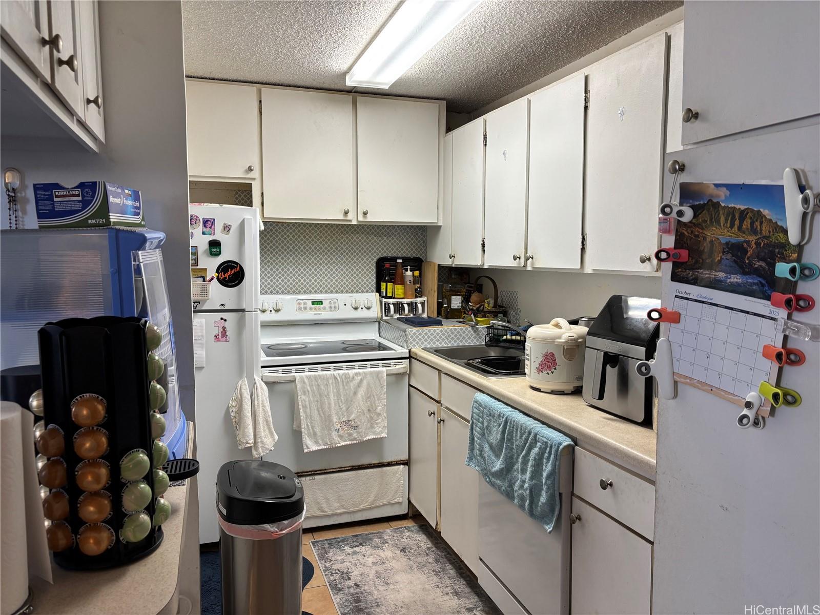 Photo 2 of 11