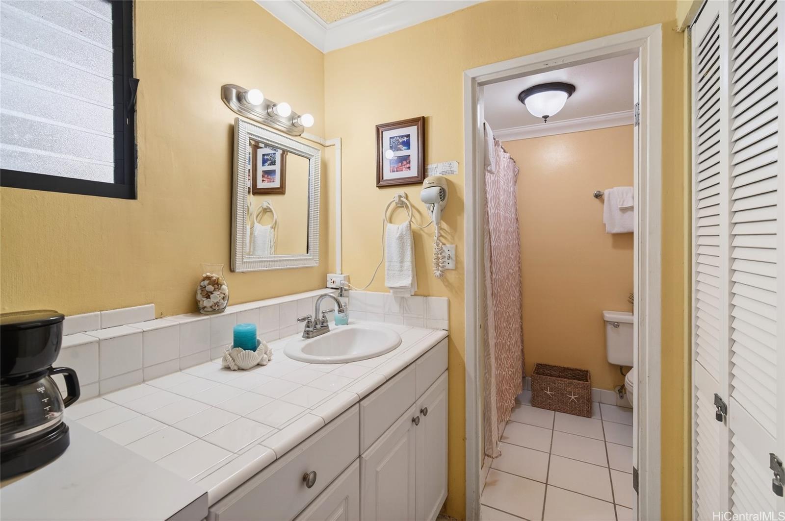 134 Kapahulu Avenue  Unit 618