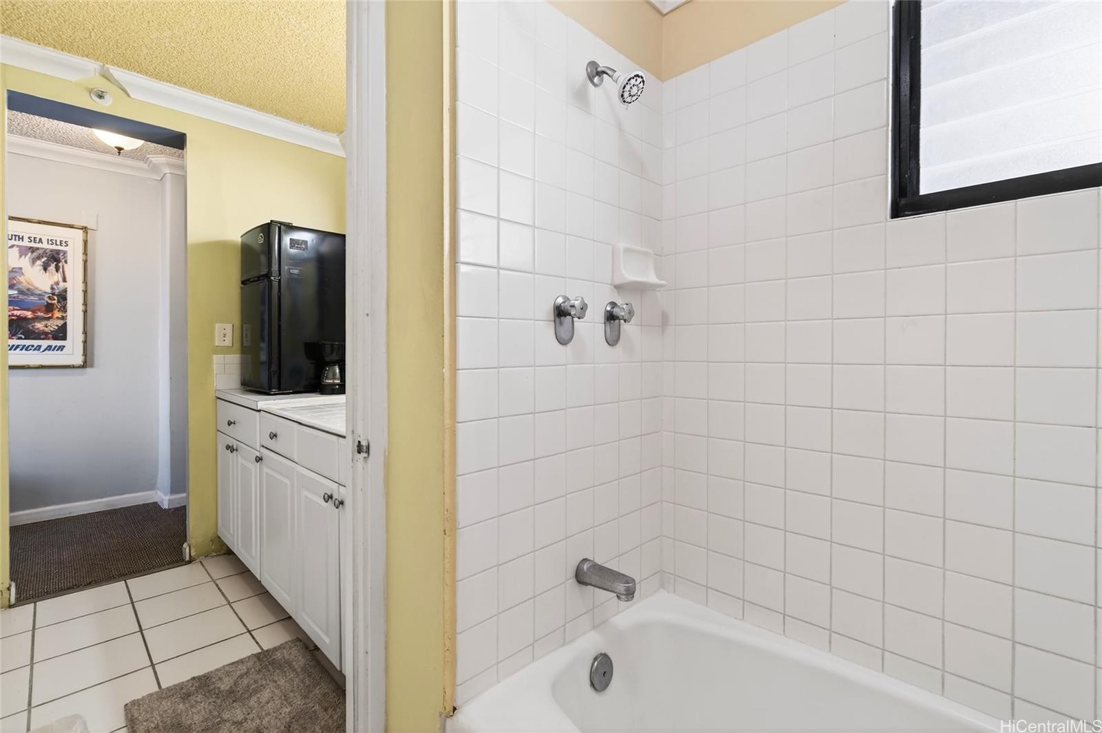 134 Kapahulu Avenue  Unit 618