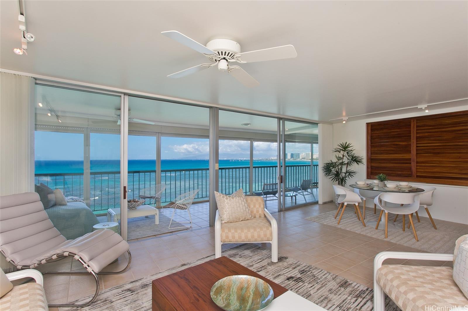 2877 Kalakaua Avenue 601, 602