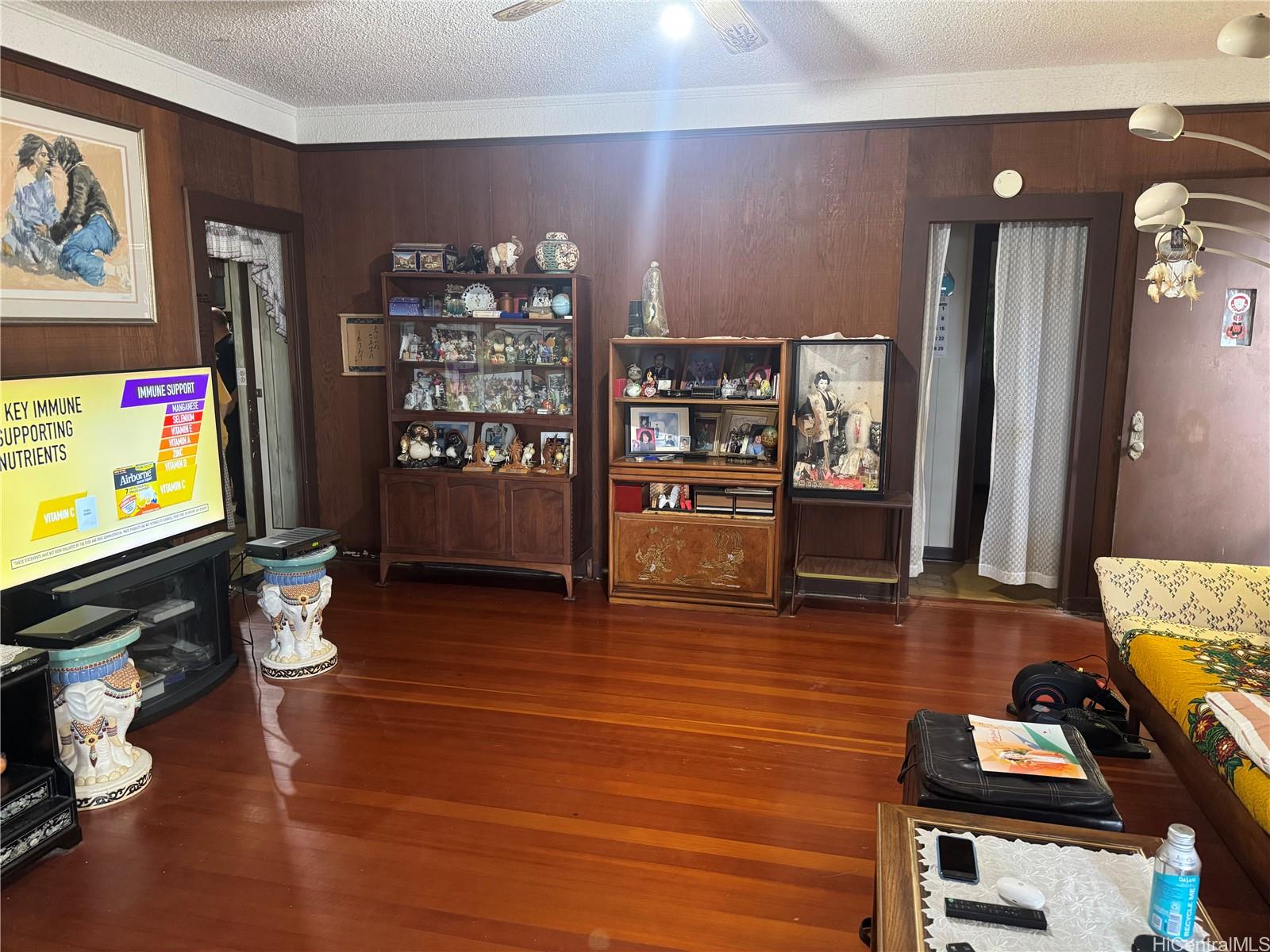 Photo 15 of 25