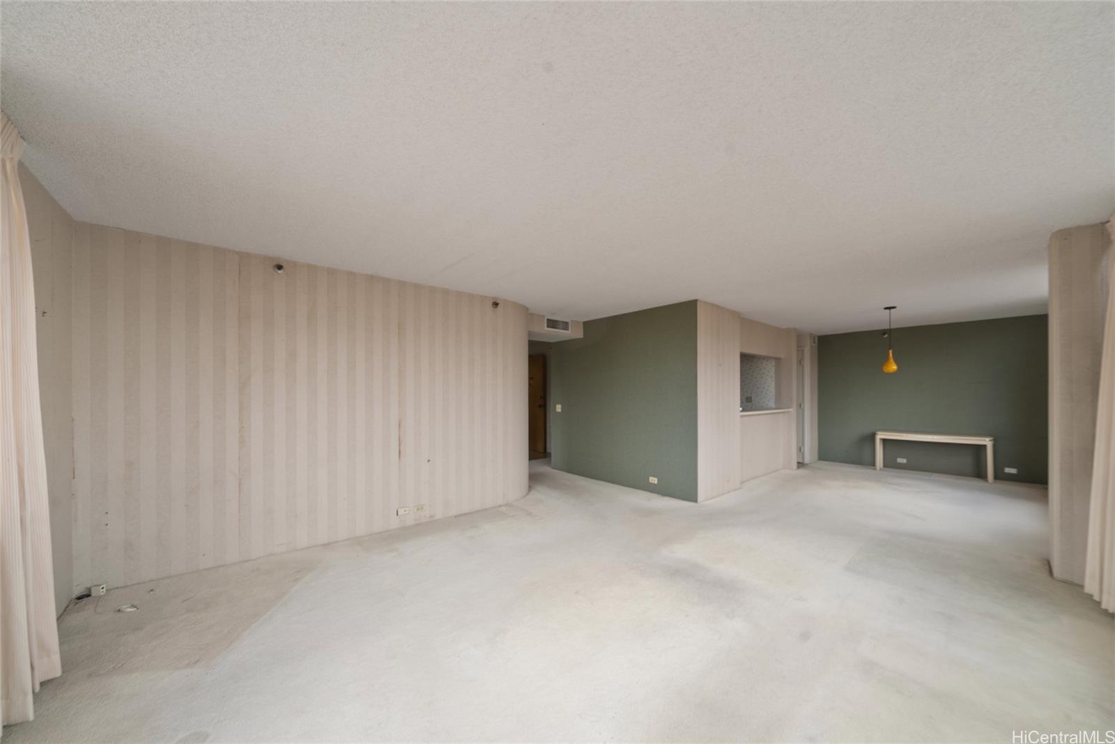 2232 Kapiolani Boulevard  Unit 404