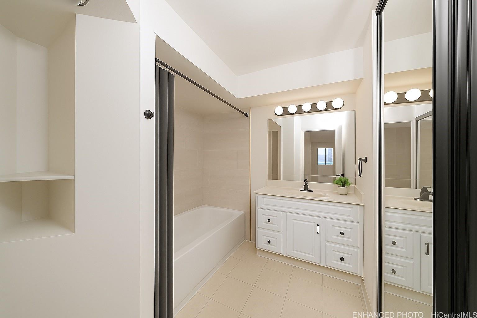 2232 Kapiolani Boulevard  Unit 404