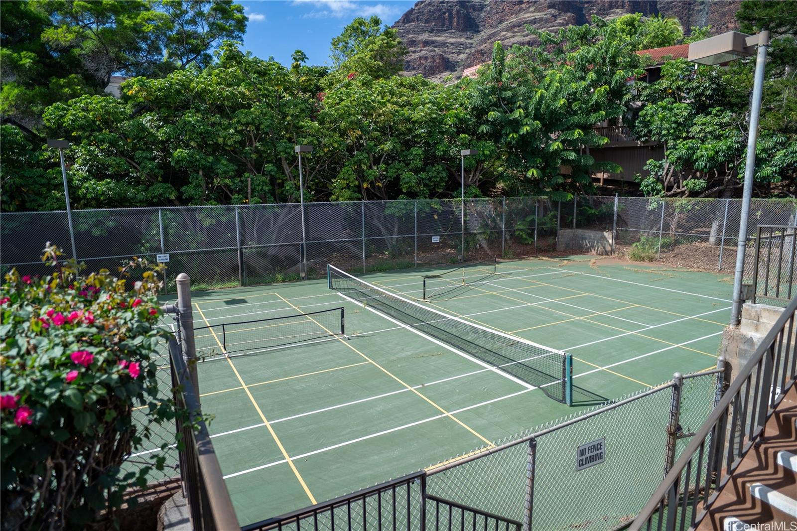 84-707 Kiana Place  Unit 106B
